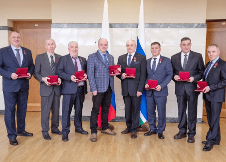 Сотрудники ЕВРАЗ НТМК отмечены государственными наградами